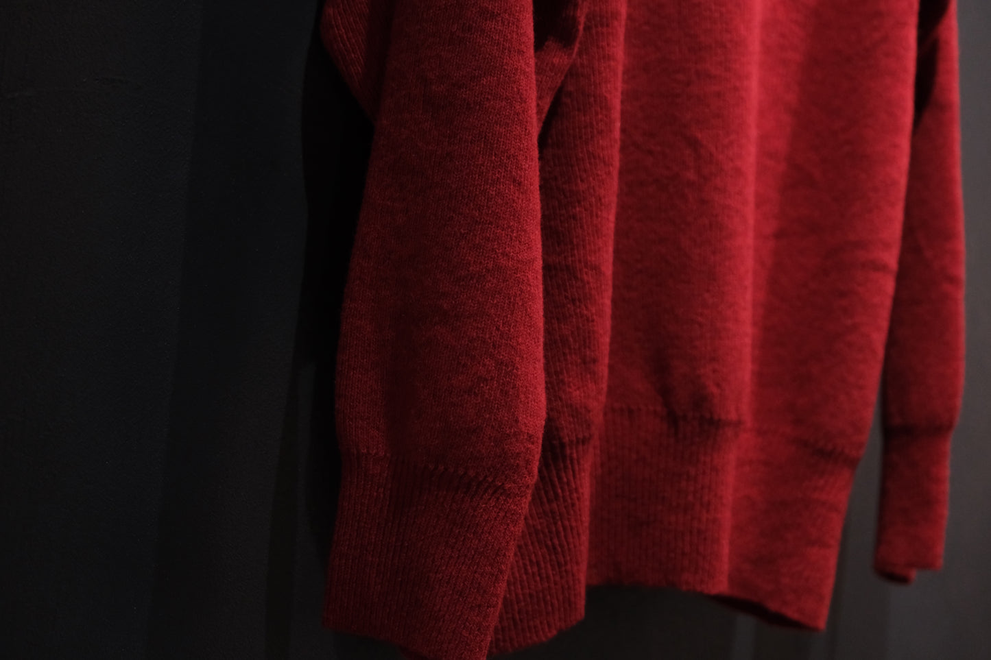 SLOPE SLOW / GOB sweater