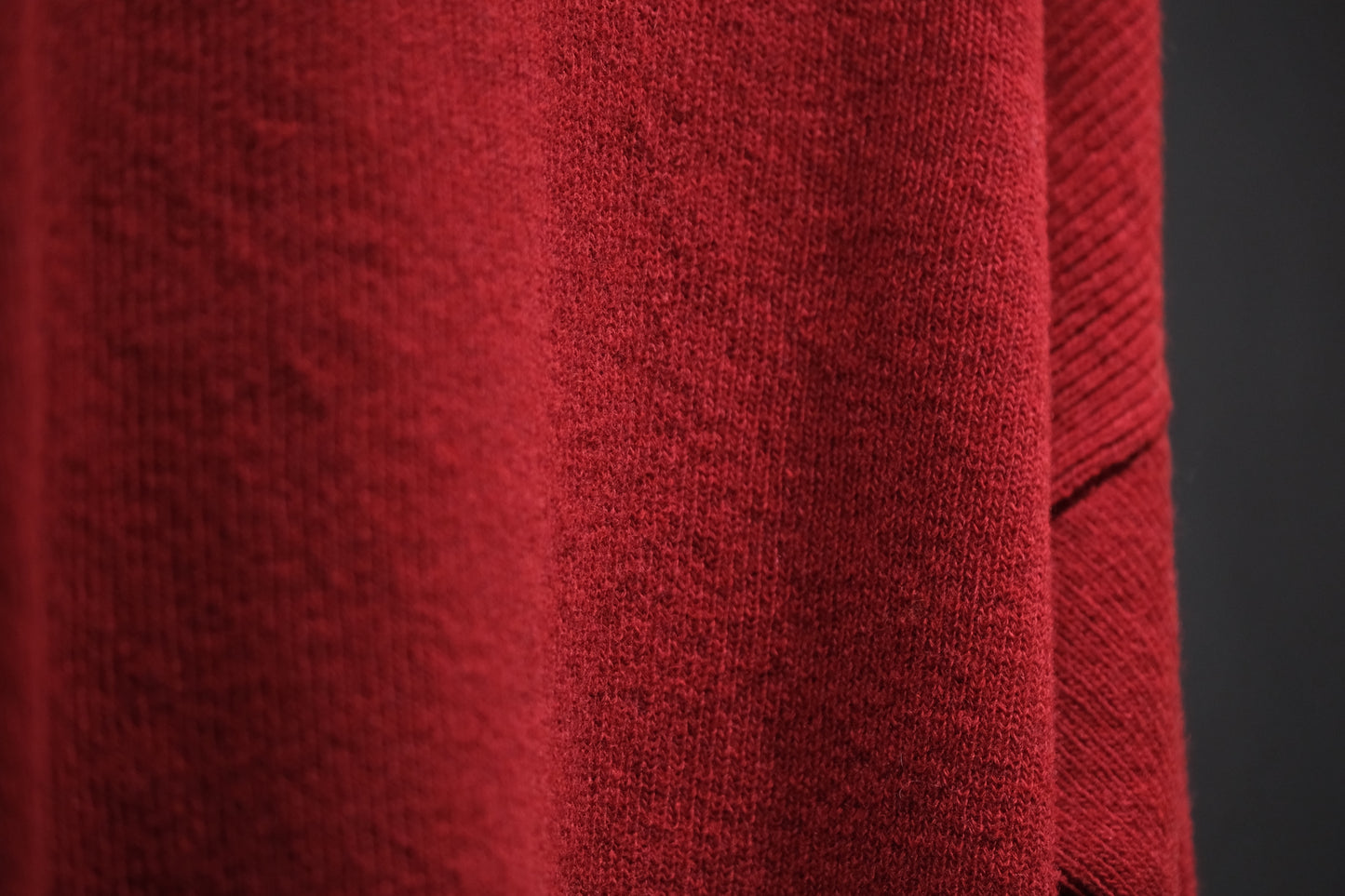 SLOPE SLOW / GOB sweater