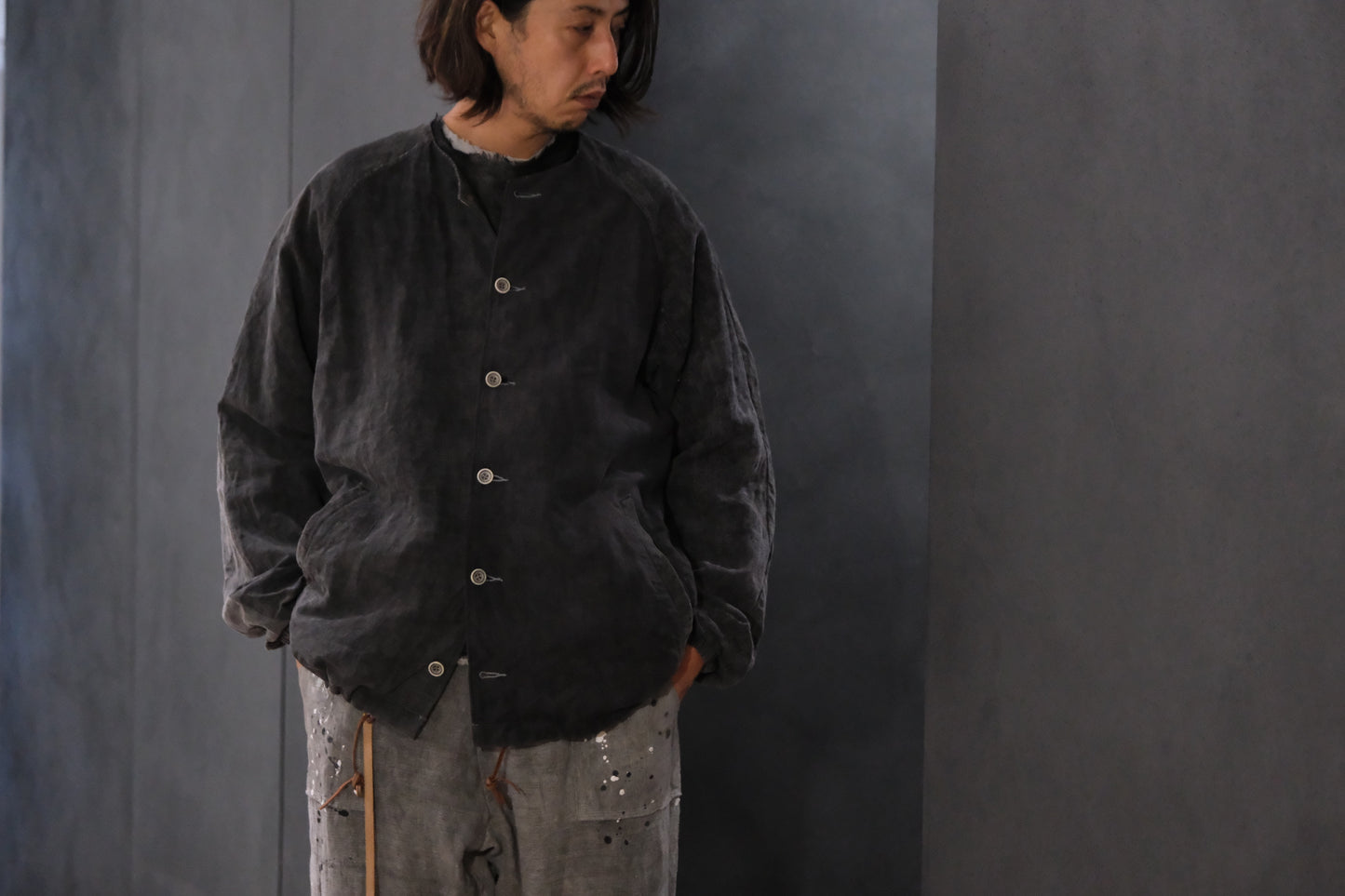 【受注商品】wright. / No-coller coach jacket (Hight density nylon taffeta coating / European vintage linen Sumi ink dye )