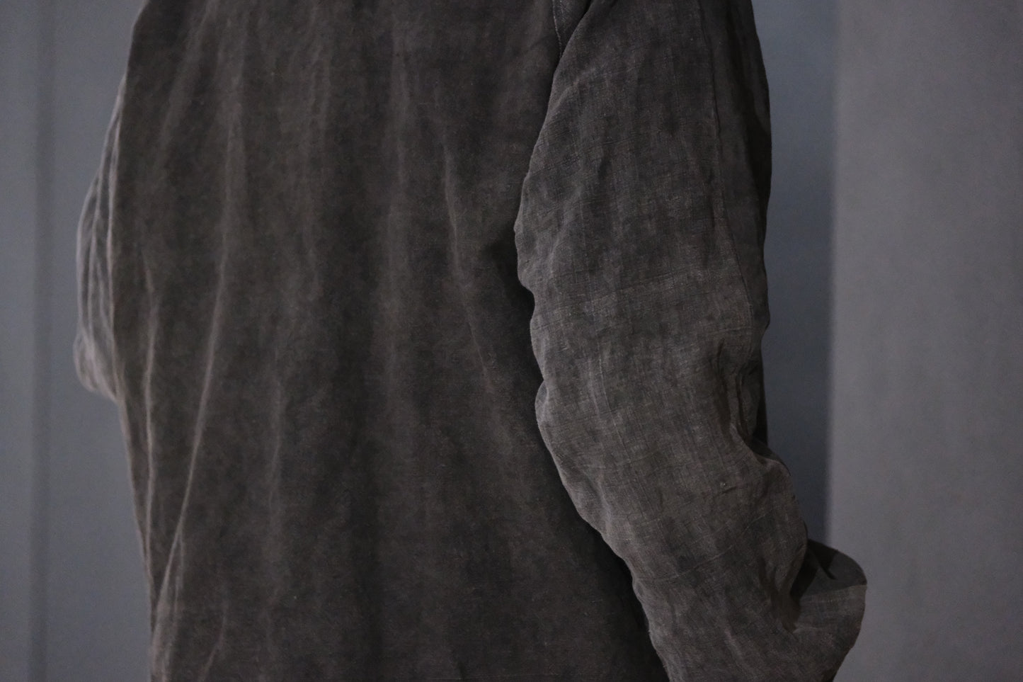 【受注商品】wright. / No-coller coach jacket (Hight density nylon taffeta coating / European vintage linen Sumi ink dye )