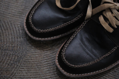 A TENTATIVE ATELIER /  Luciano P.  / WASHED SQUARE-TOE DERBY SHOE