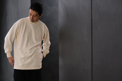 Special In Ordinary / HUN Pile High-Neck Long Sleeve / RAW (生成り）