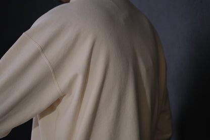 Special In Ordinary / HUN Pile High-Neck Long Sleeve / RAW (生成り）