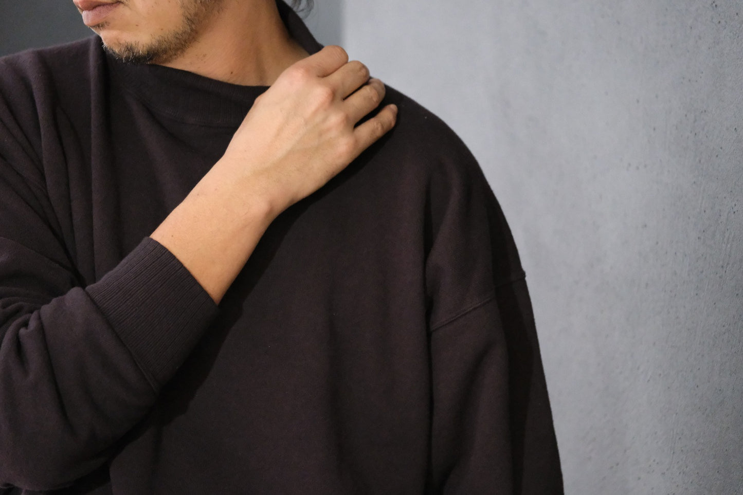 Special In Ordinary / HUN Pile High-Neck Long Sleeve / GRAPHITE (黒鉛）