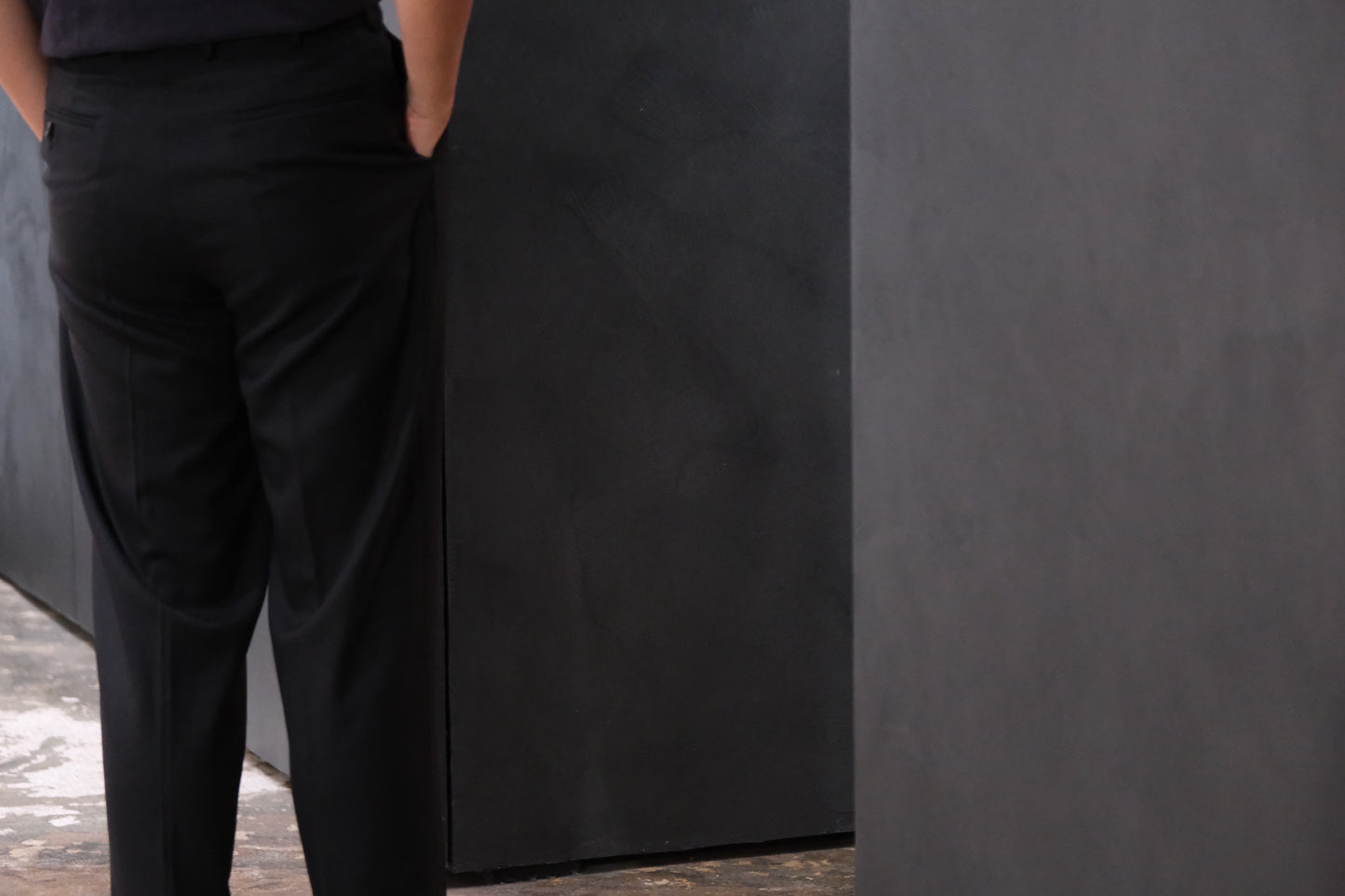 nonnotte/Draping One-Tuck Tapered Trousers/Drape Doeskin Cloth