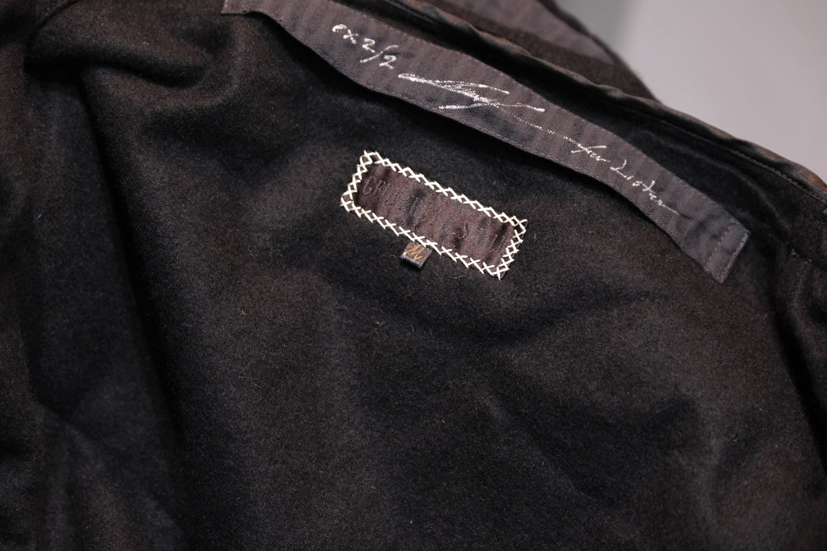 Geoffrey B. Small/SEC10 Special fabric & color