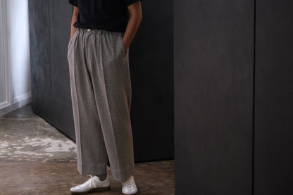 nonnotte/Elastic In-Tuck Wide Tapered Trousers/Super 120’s Air Inlay Melton