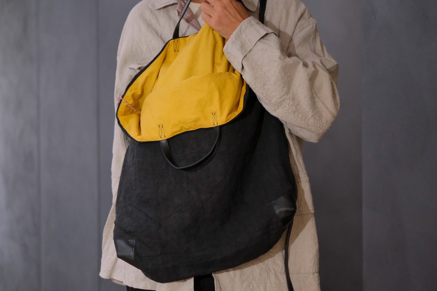 Chez VIDALENC × Marlène Coudeville  /  BAG GIPSY XL /  ANCIENT LINEN BLACK