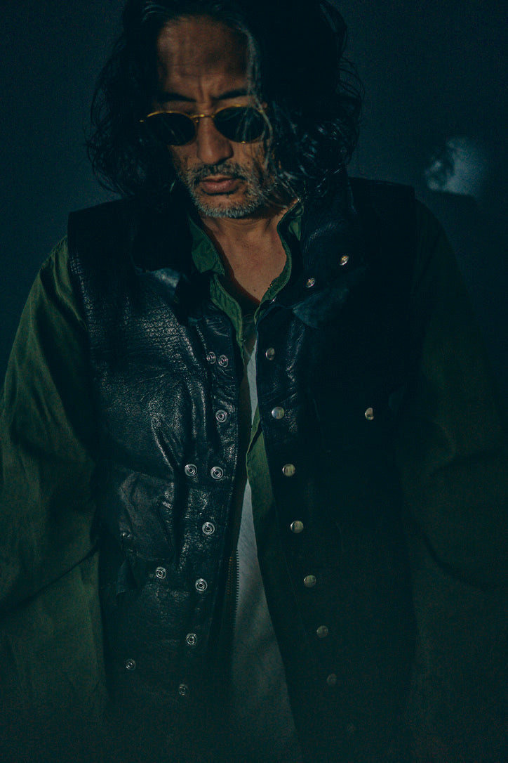 GOODKARMA DEVELOPMENT/Leather Down Vest"GRIZZLY"