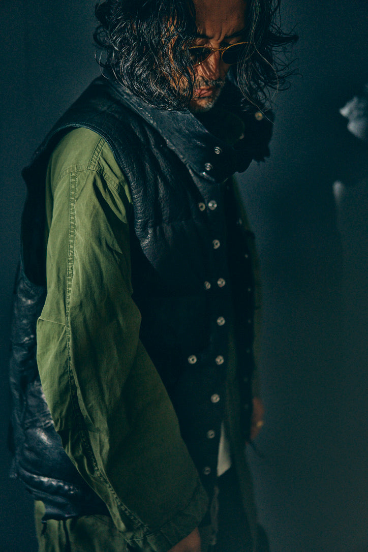GOODKARMA DEVELOPMENT/Leather Down Vest"GRIZZLY"